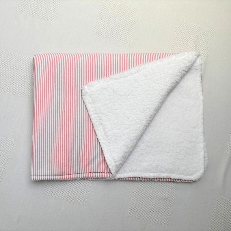 Manta Borreguito Rayas Rosa